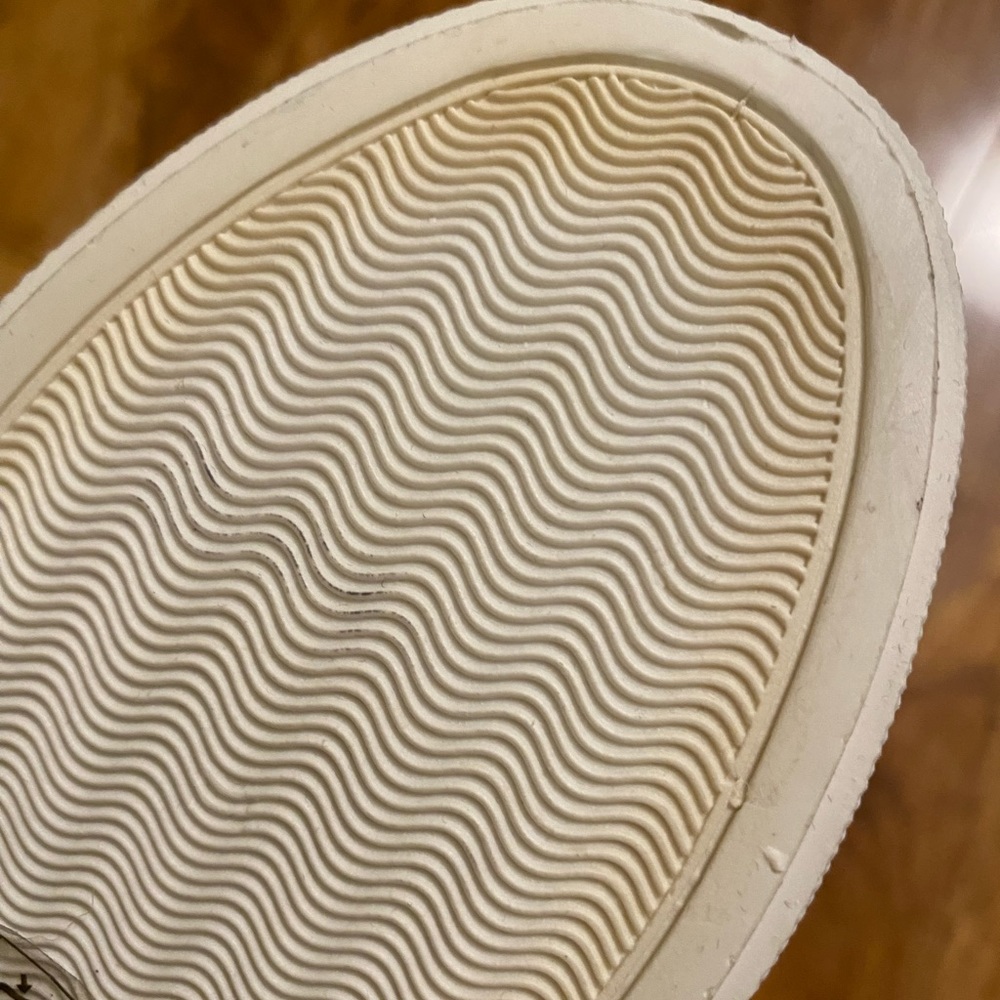 Leopard Print Slip-on Shoes - Picture 12 of 12